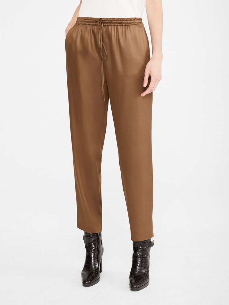 Joggers: Και όμως μπορούν να πρωταγωνιστήσουν σε τέλεια λουκ - εικόνα 4