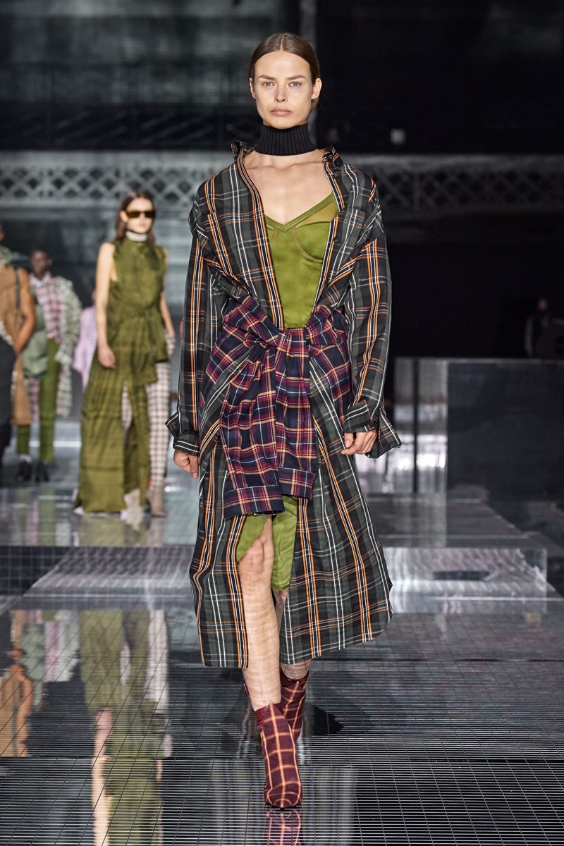 Grunge τάση: Έτσι θα την αντιγράψεις το 2020 - εικόνα 1