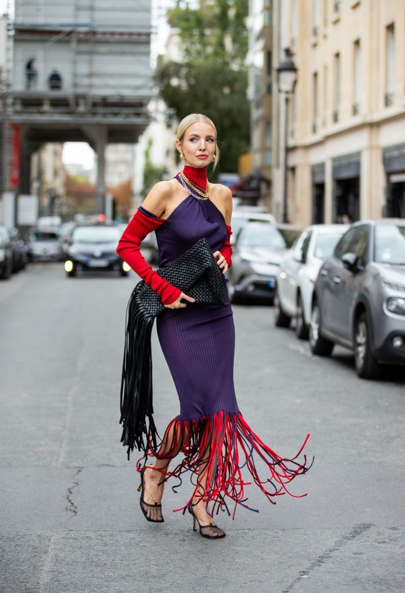 Χριστούγεννα 2020: Μετράμε αντίστροφα με 10 δυναμικά street style - εικόνα 5