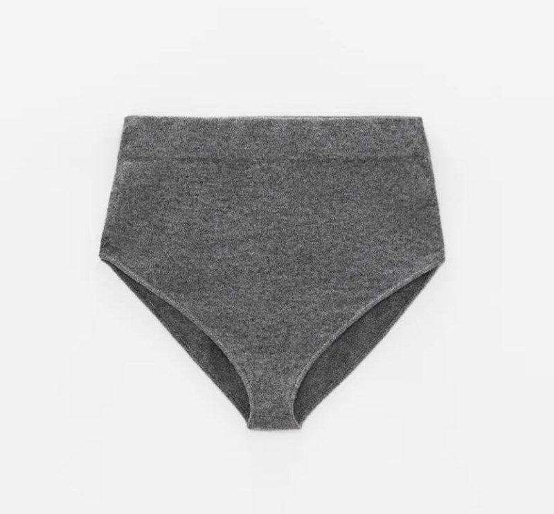 Cashmere Lover: 6+1 φανταστικά κομμάτια σαν χάδι γιατί φέτος ειδικά μας λείψανε αυτά! - εικόνα 4