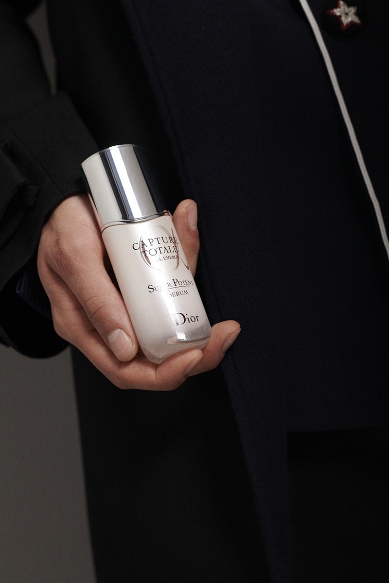 Δες το μακιγιάζ Dior για την ανδρική συλλογή 2021- 2022 #sneakpeek - εικόνα 5