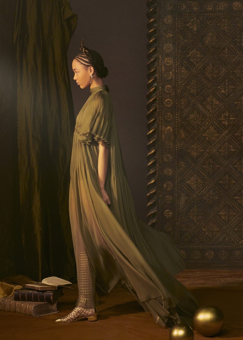 Η Haute Couture SS21 συλλογή του οίκου Dior ήταν γεμάτη μυστήριο και ερωτισμό - εικόνα 22