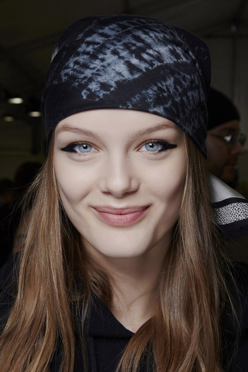 20+1 κρέμες ματιών για νεανικό βλέμμα - εικόνα 2