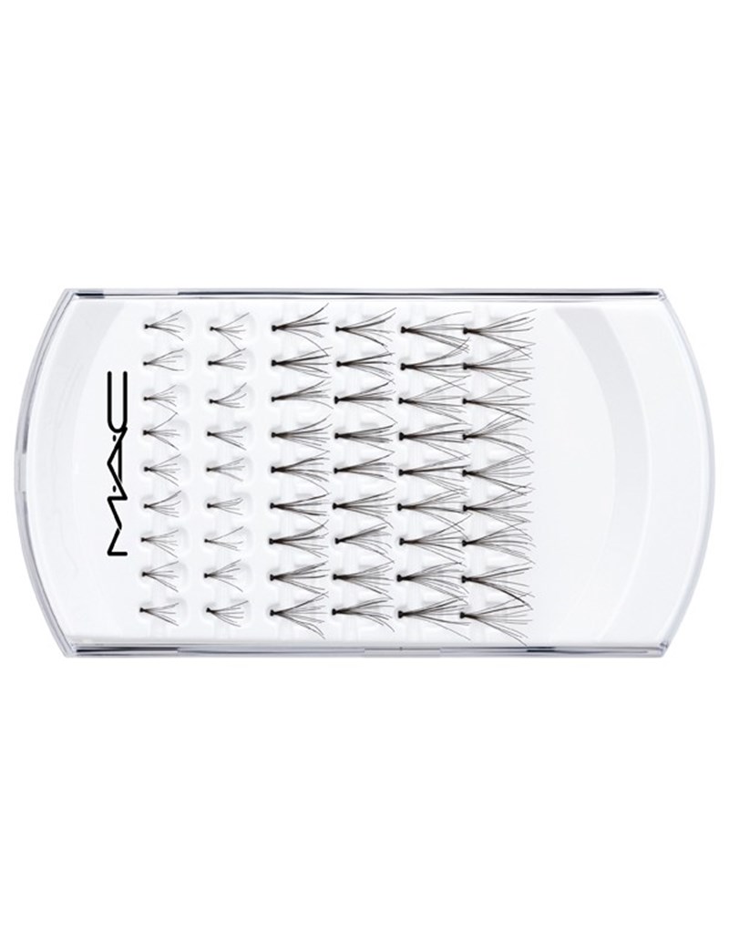 10 τρικ στο μακιγιάζ για να δείχνουν τα μάτια σου πιο μεγάλα - εικόνα 6