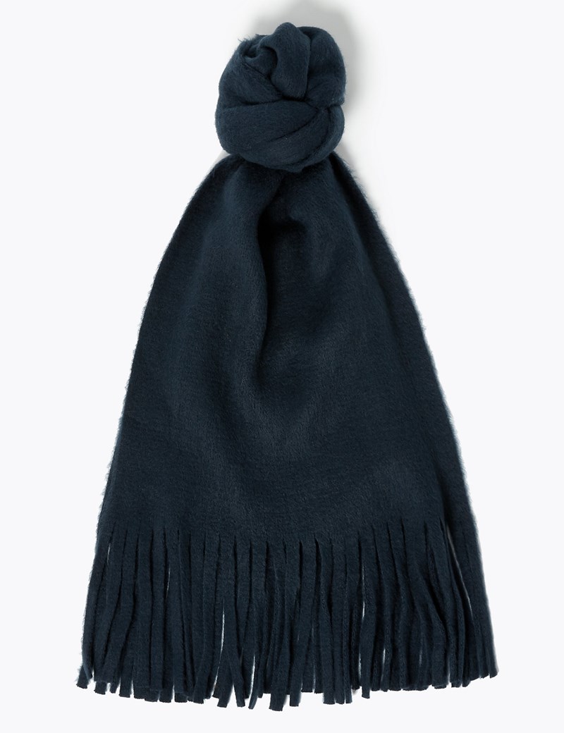 Ένα χουχουλιάρικο, πλεκτό κασκόλ θα το χρειαστείς σίγουρα τις επόμενες ημέρες #musthave - εικόνα 8