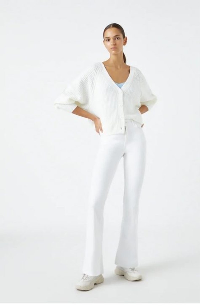 10 εκπτωτικά λευκά παντελόνια που πρέπει να αποκτήσεις τώρα - εικόνα 9