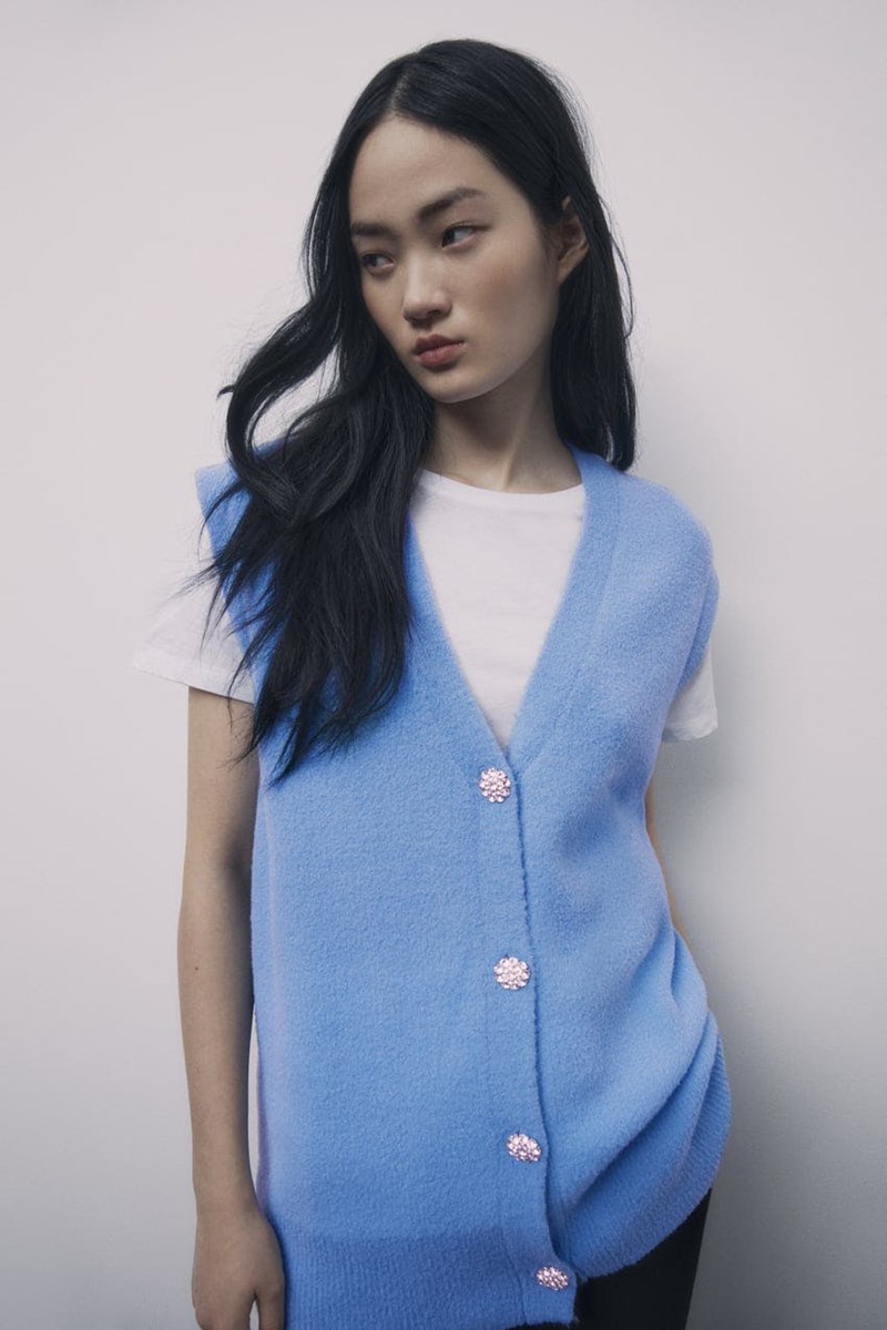 Με αυτό το κομμάτι στη συλλογή σου το layering μοιάζει με παιχνίδι και το κρύο με αστείο - εικόνα 7