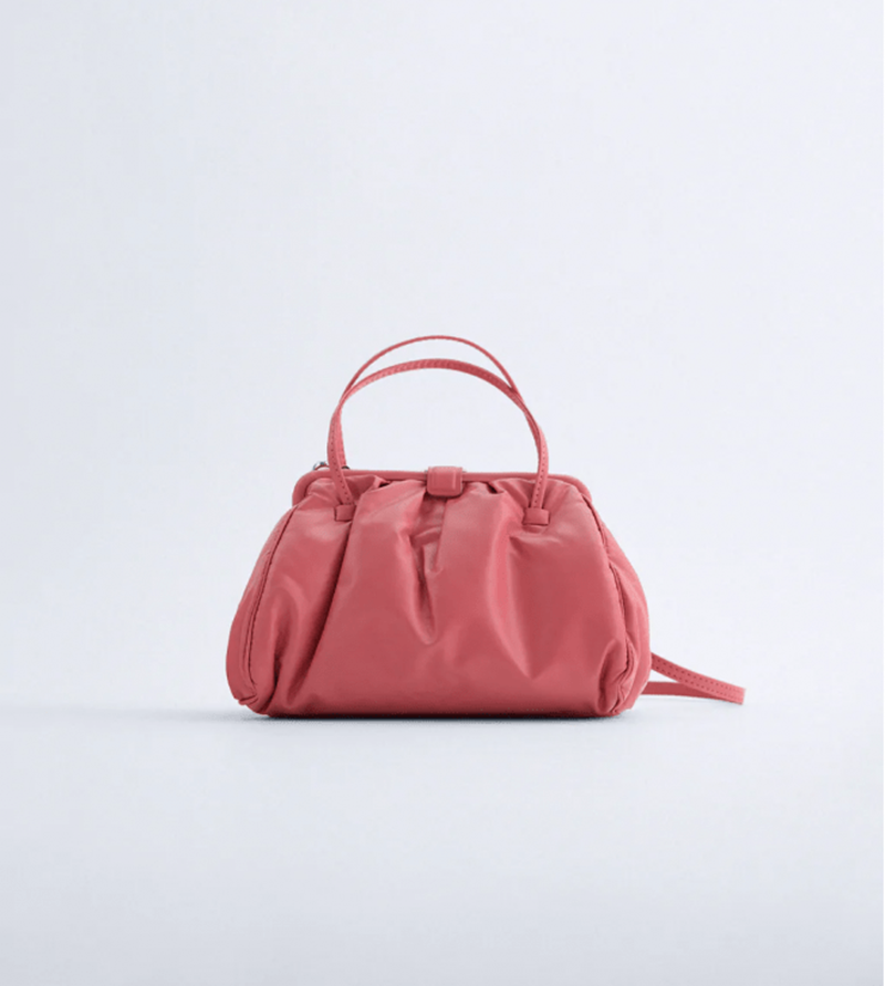 8 «μικρές αλλά θαυματουργές» τσάντες που θα απογειώσουν όλα σου τα looks - εικόνα 4