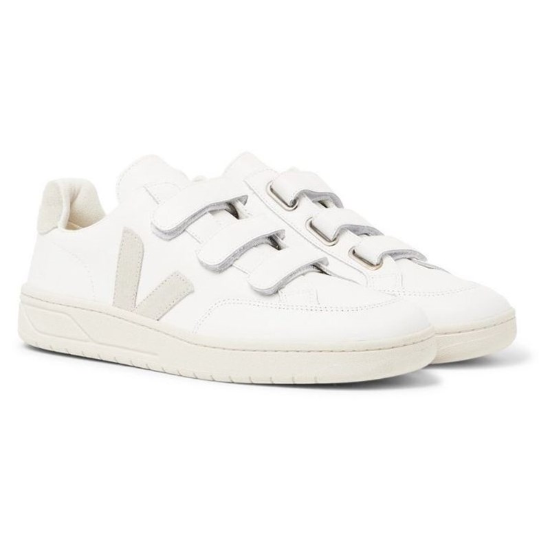 8 λευκά sneakers που όλες πρέπει να έχουμε στη συλλογή μας - εικόνα 3