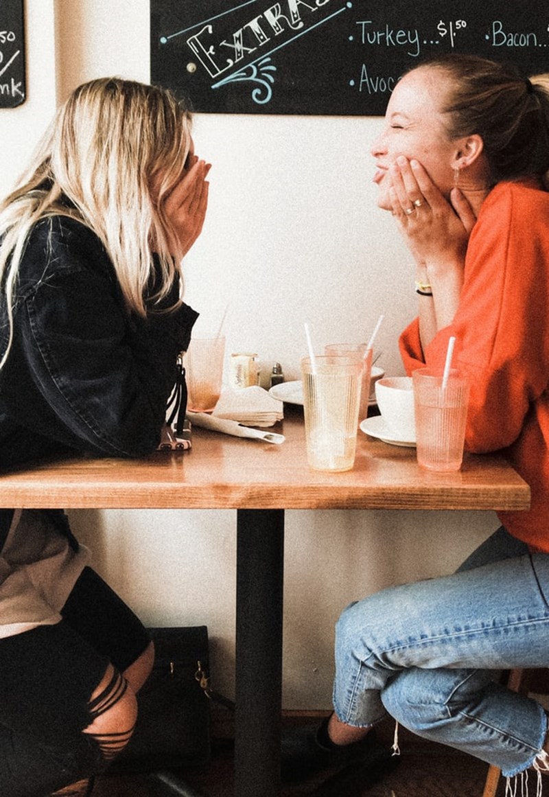 3+1 λόγοι που οι γυναικείες φιλίες είναι τόσο σημαντικές - εικόνα 1