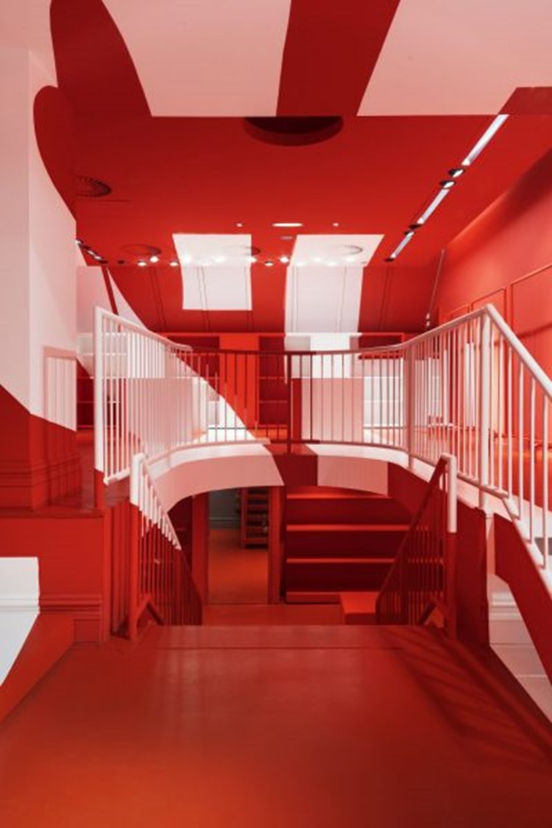 Η DIESEL αποκαλύπτει την τολμηρή νέα ιδέα του POP-UP STORE CONCEPT - εικόνα 2