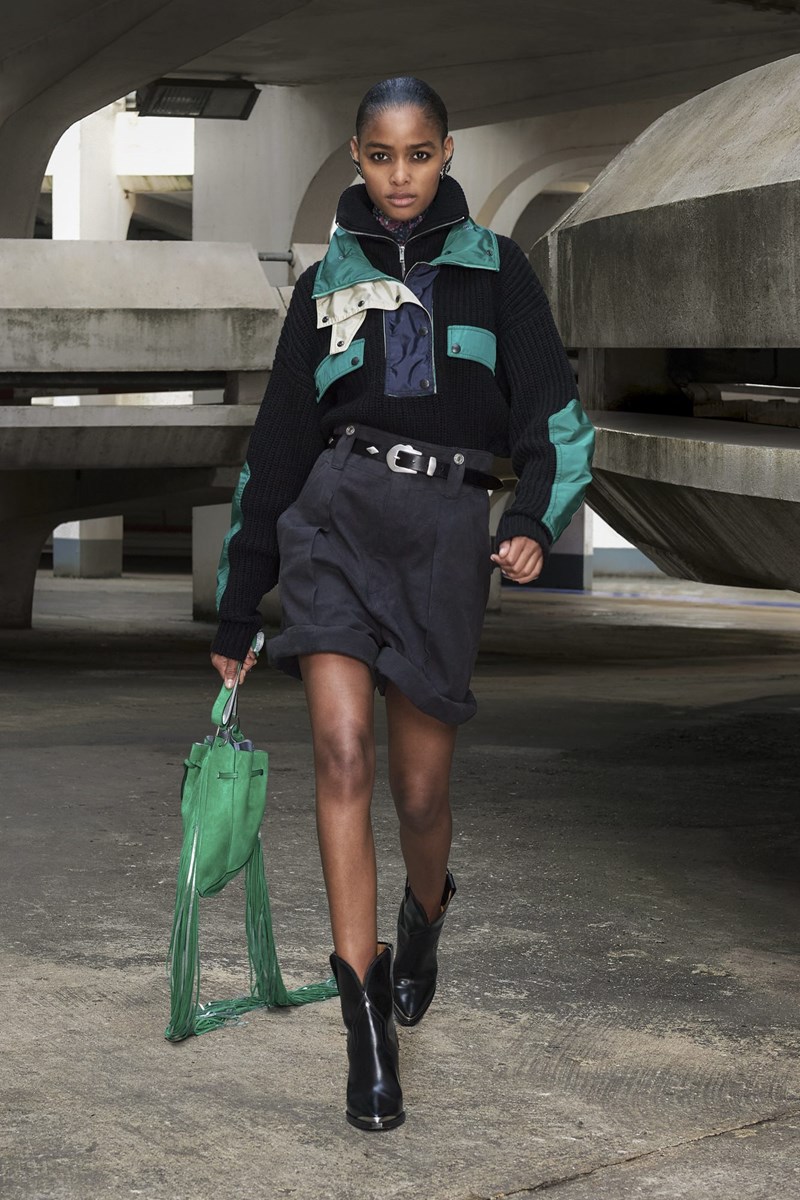 Αυτά είναι τα ωραιότερα looks (μέχρι στιγμής!) από την Εβδομάδα Μόδας του Παρισιού - εικόνα 2