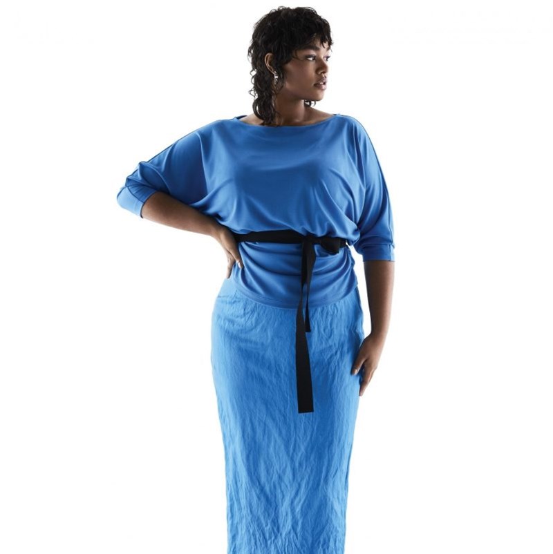 Το μοντέλο Precious Lee είναι το νέο πρόσωπο της καμπάνιας της Marina Rinaldi για τη συλλογή SS 2021 - εικόνα 6