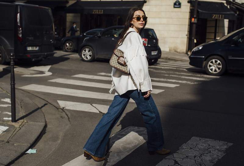 Τι φορούν τώρα οι fashionistas στην πιο στυλάτη μητρόπολη του κόσμου, το Παρίσι; (15+1 looks περιμένουν να τα αντιγράψεις!) - εικόνα 15