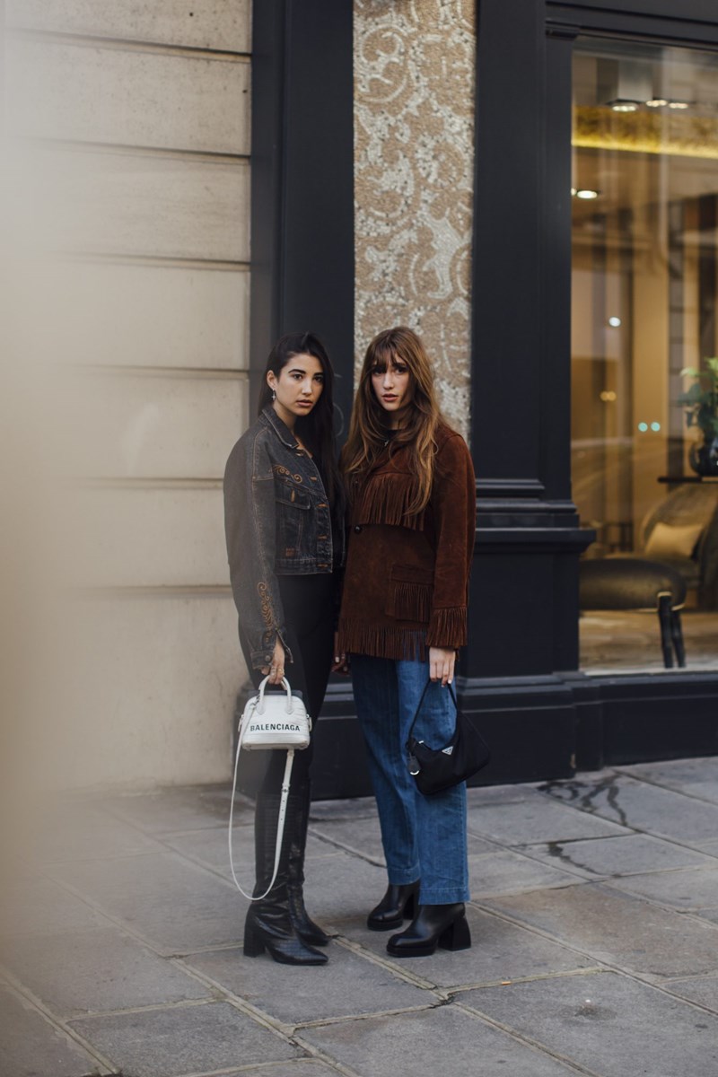 Τι φορούν τώρα οι fashionistas στην πιο στυλάτη μητρόπολη του κόσμου, το Παρίσι; (15+1 looks περιμένουν να τα αντιγράψεις!) - εικόνα 11