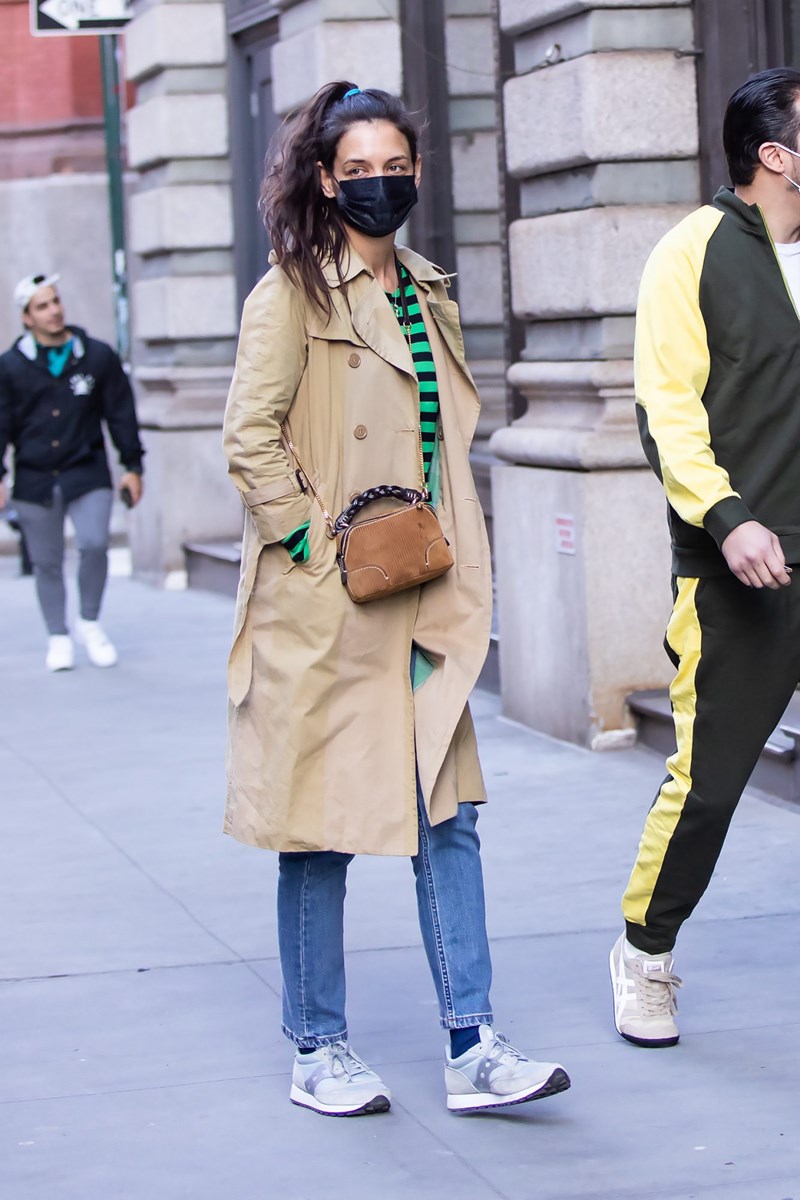 4 celebrity -ακαταμάχητα- outfits που θέλουμε να αντιγράψουμε μέσα στο weekend - εικόνα 5