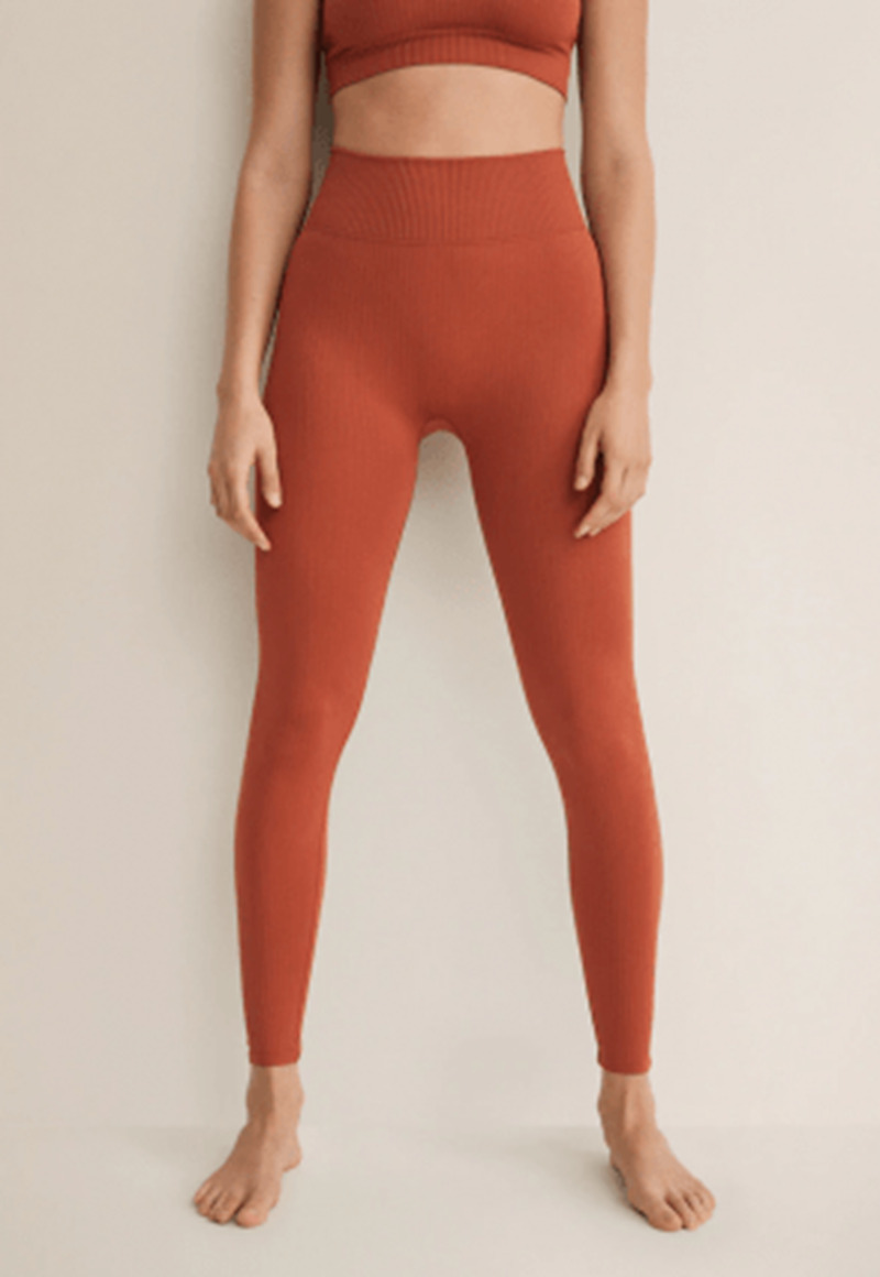 15 κομμάτια για να βάψεις την ντουλάπα σου στο χρώμα της ευτυχίας - εικόνα 12