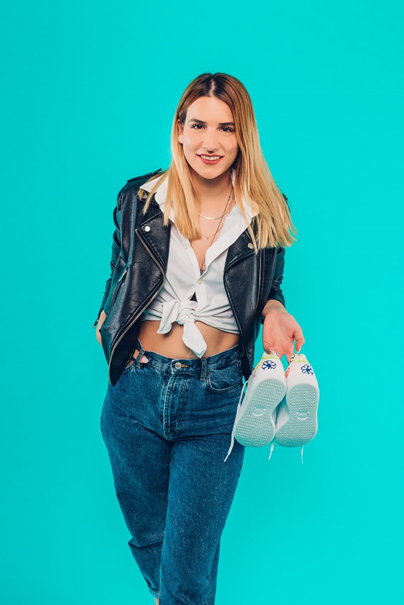 Το Look της Ημέρας: Αν μπορείς να πάρεις μόνο ένα κομμάτι από την ντουλάπα ενός άντρα, πάρε ένα λευκό πουκάμισο - εικόνα 1