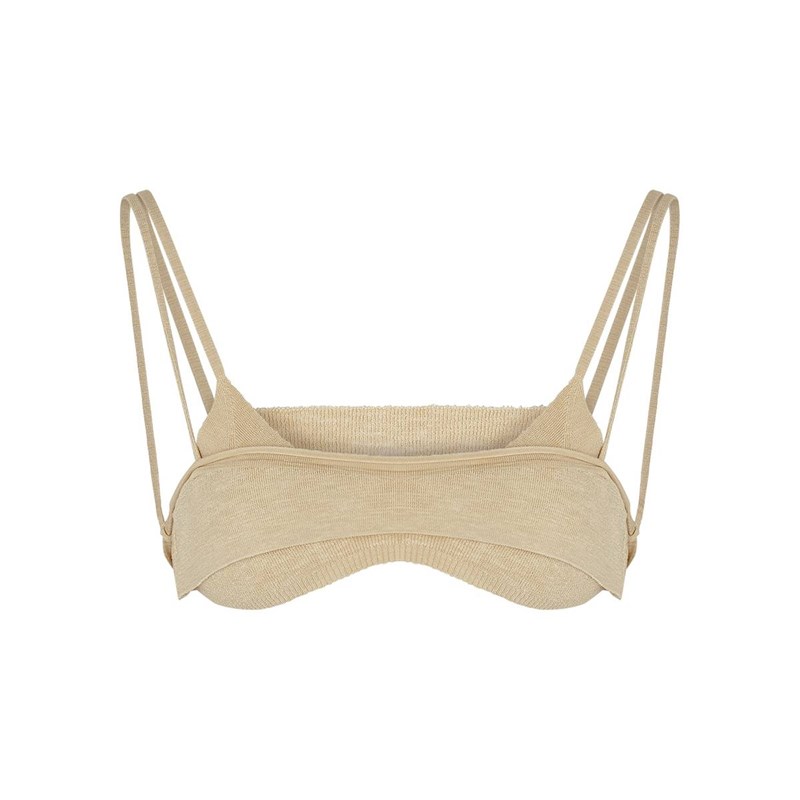 Female Power: Όταν το σουτιέν γίνεται το πιο sexy top της σεζόν - εικόνα 2