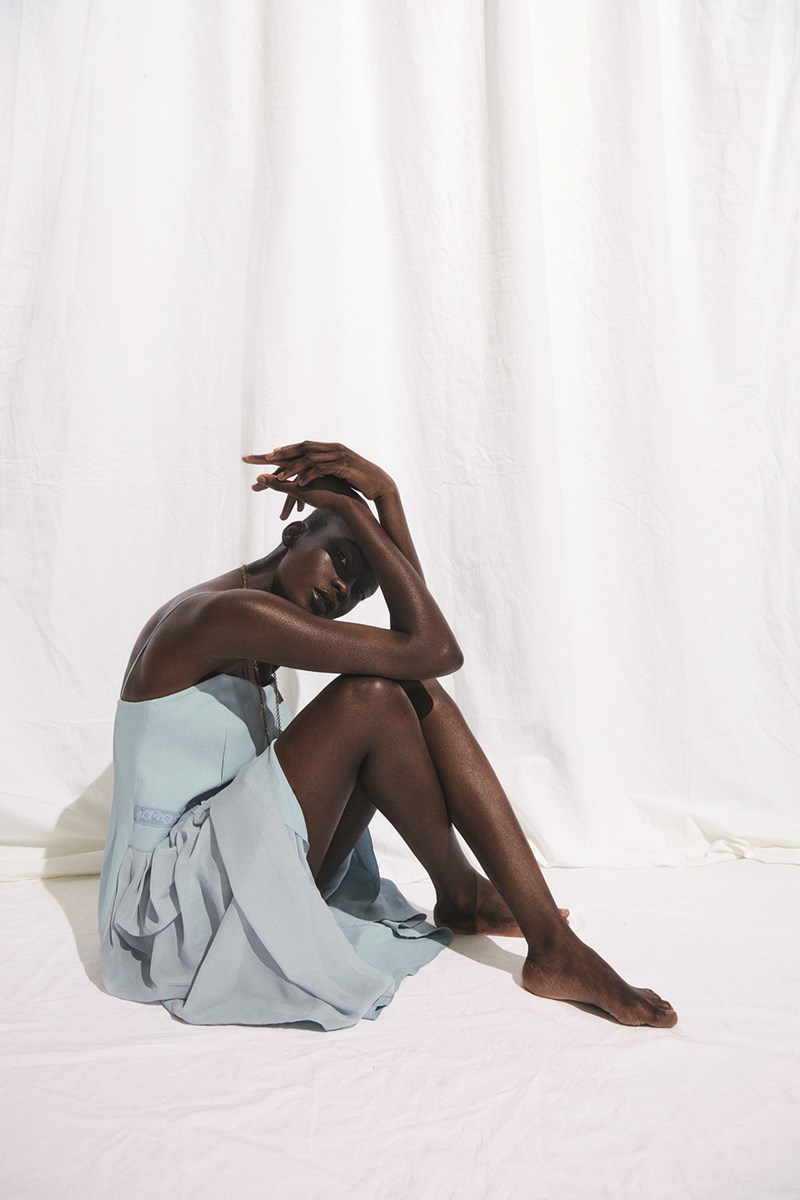 Modern Sweet: 6+1 ανάλαφρα σύνολα για τις πρώτες ζεστές ημέρες - εικόνα 3