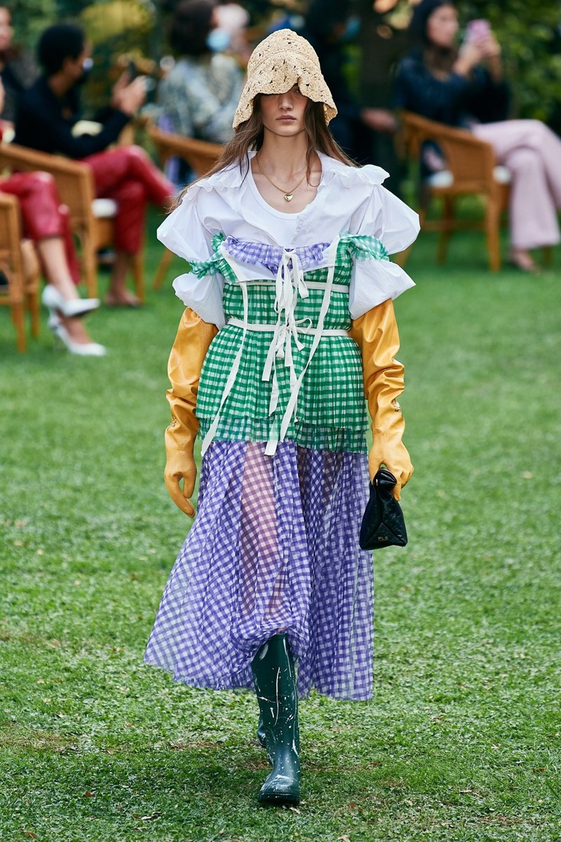 4 prints που δεν πρέπει να προσπεράσεις αυτή την άνοιξη - εικόνα 12