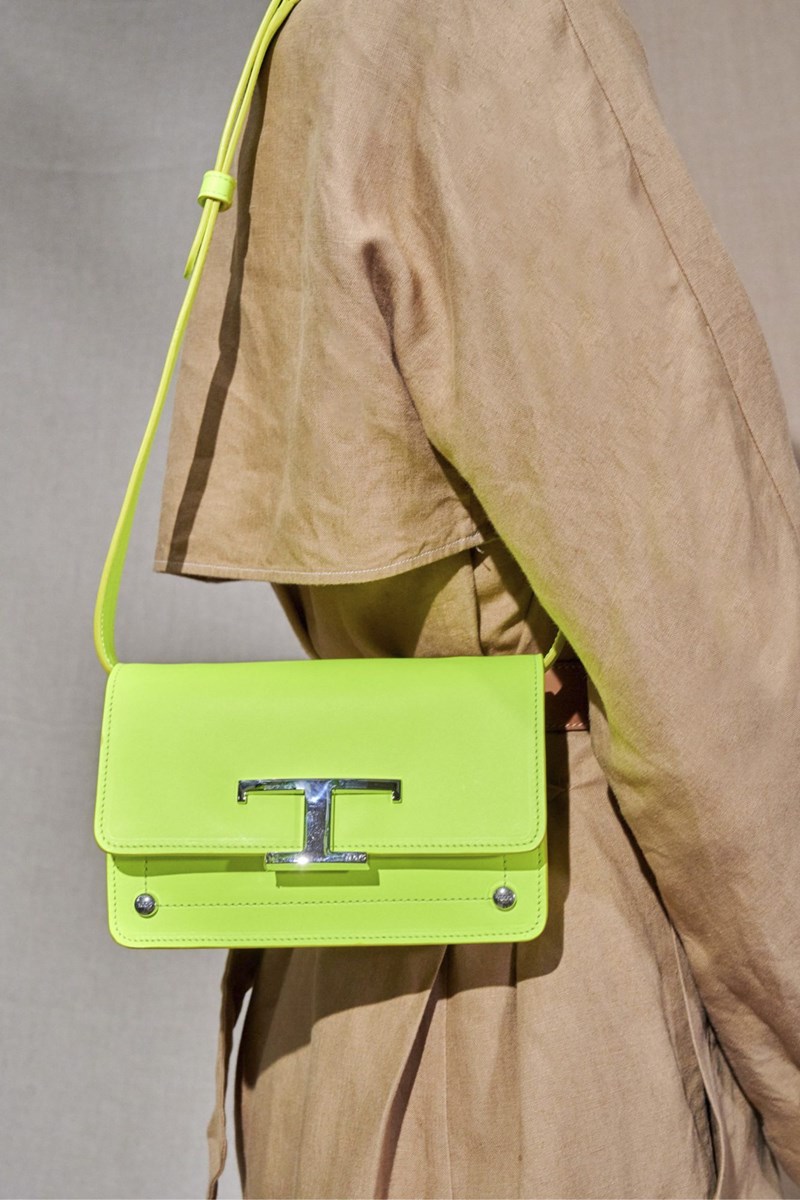 8 τσάντες που θα ανανεώσουν όλα τα ανοιξιάτικα outfits σου - εικόνα 3