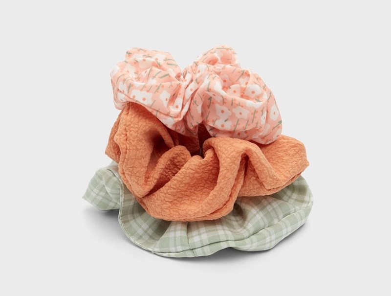 scrunchies