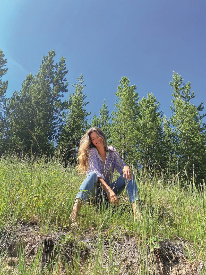 Το τεύχος Ιουνίου του ELLE είναι ένα δροσερό καλοκαιρινό φιλί! - εικόνα 5