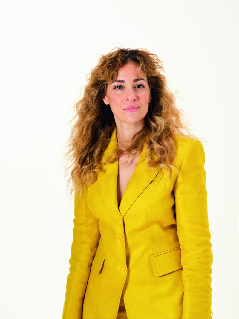 «Έχω ανάγκη το δίκαιο, και αυτή την εποχή μου λείπει»: H Νατάσσα Μποφίλιου στο ELLE - εικόνα 2