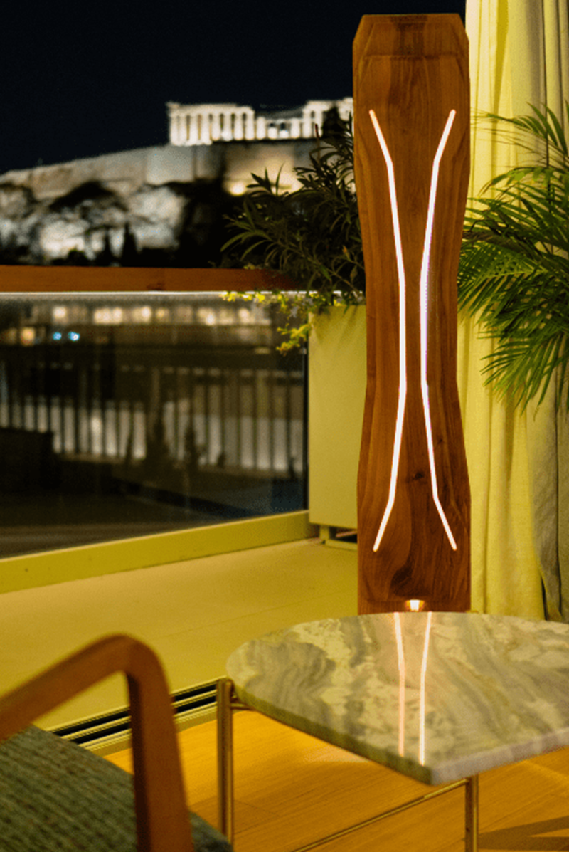 Ο καλλιτέχνης François Papin παρουσιάζει τη συλλογή «Providence»  της Virginia Field από ξύλινα γλυπτά και φωτιστικά - εικόνα 2