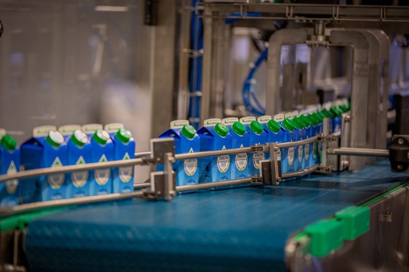 Το ΘΕΟΝΗ παρουσιάζει το πρώτο Φυσικό Μεταλλικό Νερό στην Ελλάδα σε χάρτινη συσκευασία - εικόνα 2