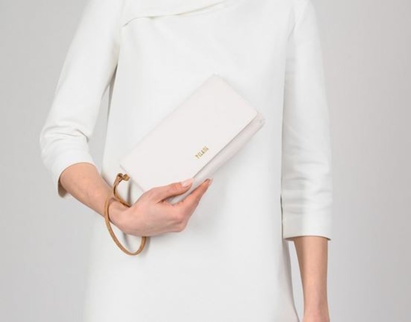 13 καλοκαιρινά essentials που θα χαρίσουν έξτρα πόντους στυλ στις εμφανίσεις σου στο νησί (και στην πόλη!) - εικόνα 12