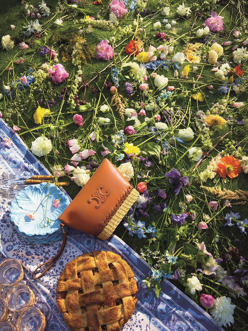 Τα αξεσουάρ που χρειάζεσαι για να απογειώσεις στυλιστικά το τριήμερο σου - εικόνα 2