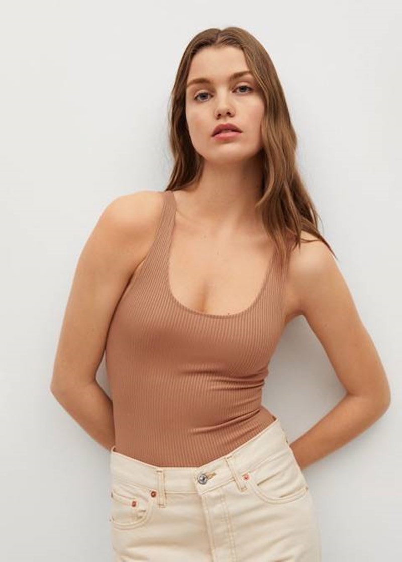 10 κορμάκια που θα κάνουν πιο cool όλα τα καλοκαιρινά σου σύνολα - εικόνα 2