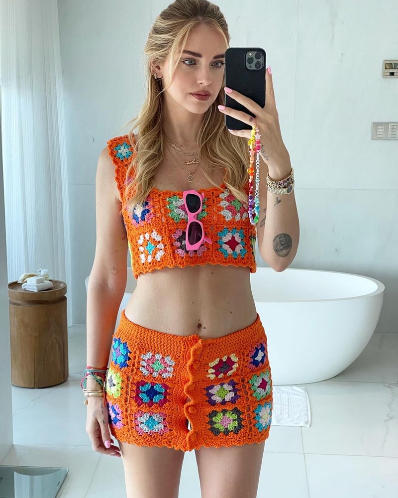 Η Chiara Ferragni είναι στην Ελλάδα και εμείς βάλαμε στο μικροσκόπιο τις stylish εμφανίσεις της - εικόνα 2