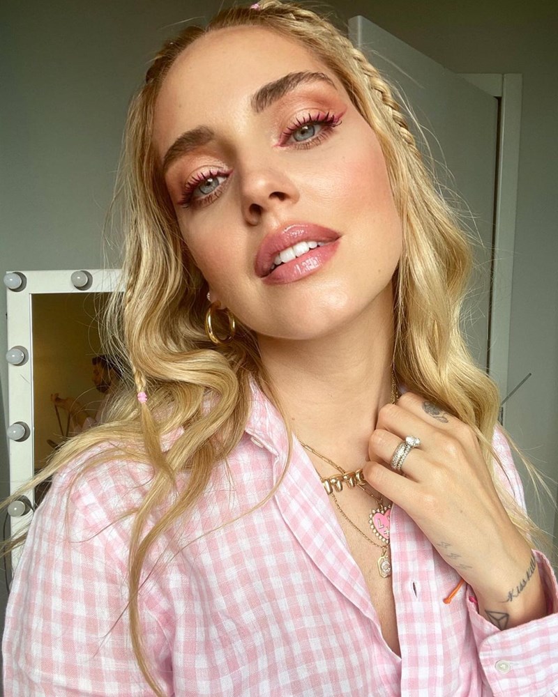5 influencers μας δίνουν έμπνευση για το επόμενο beauty look μας - εικόνα 1
