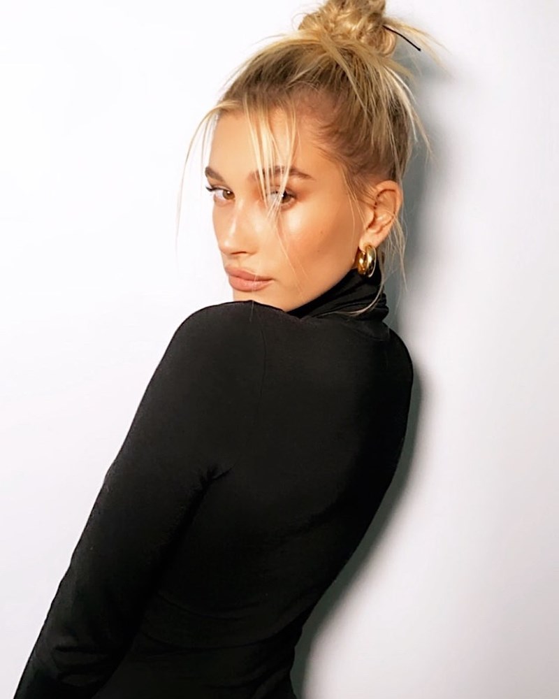 Hailey Bieber