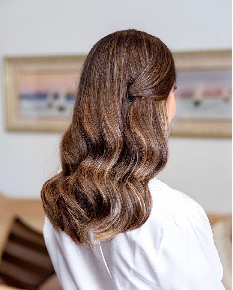 8 bridal χτενίσματα για εσένα που παντρεύεσαι αυτό το καλοκαίρι - εικόνα 8