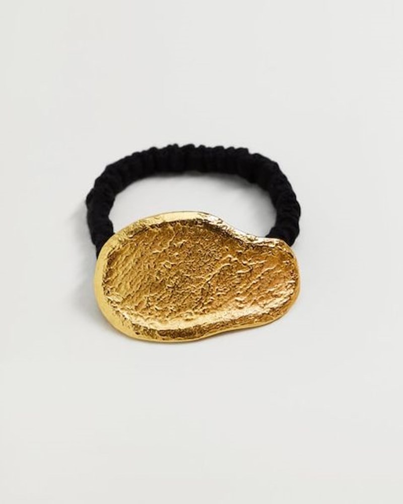 Αυτά τα stylish αξεσουάρ θα «απογειώσουν» το νυφικό σου χτένισμα - εικόνα 3