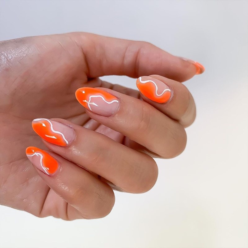 Αυτή την εβδομάδα βάζουμε πορτοκαλί χρώμα στο μανικιούρ μας - εικόνα 4