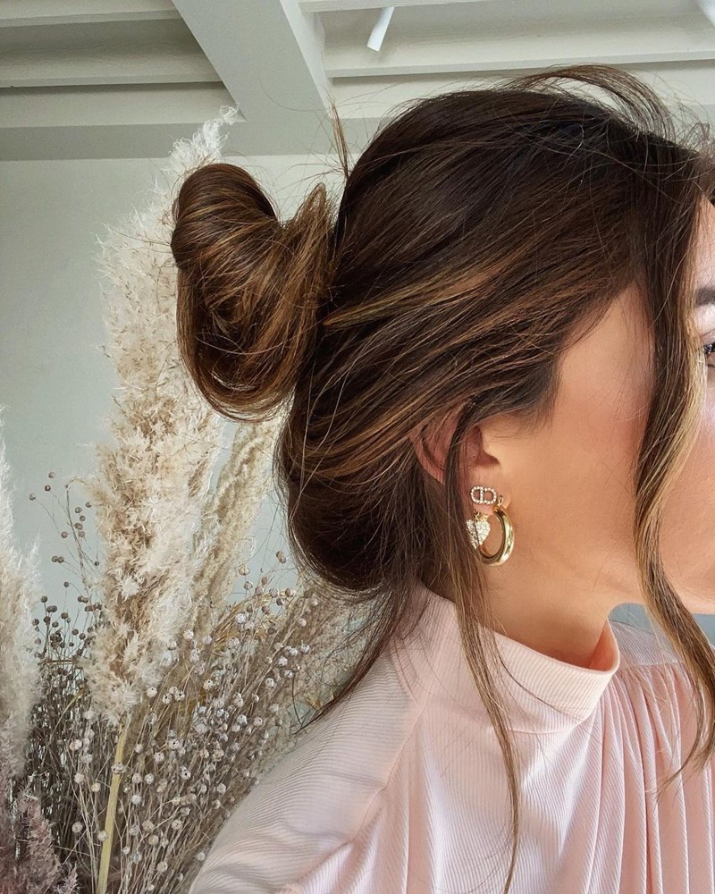 Messy Bun: 5 «it» girls μας πείθουν για την αξία του - εικόνα 4