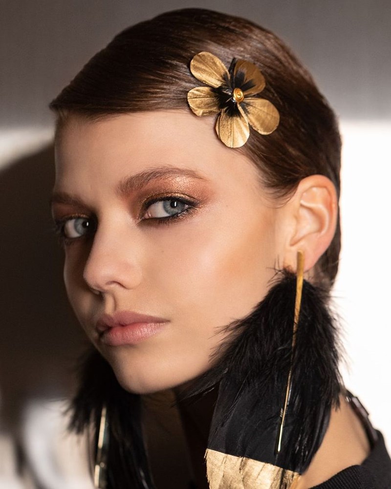 10 νυφικά μακιγιάζ κατευθείαν από τα runways της σεζόν - εικόνα 8