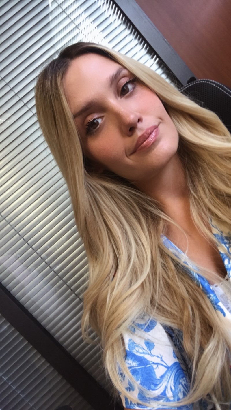 The Lipstick Challenge: Οι editors του ELLE.gr αποκαλύπτουν τα κραγιόν που έχουν πάντα στην τσάντα τους - εικόνα 6