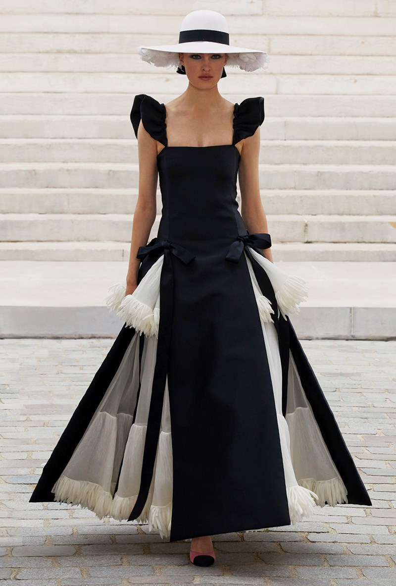 Chanel Couture AW21/22:  Μια ερωτική επιστολή στον ιμπρεσιονισμό - εικόνα 11