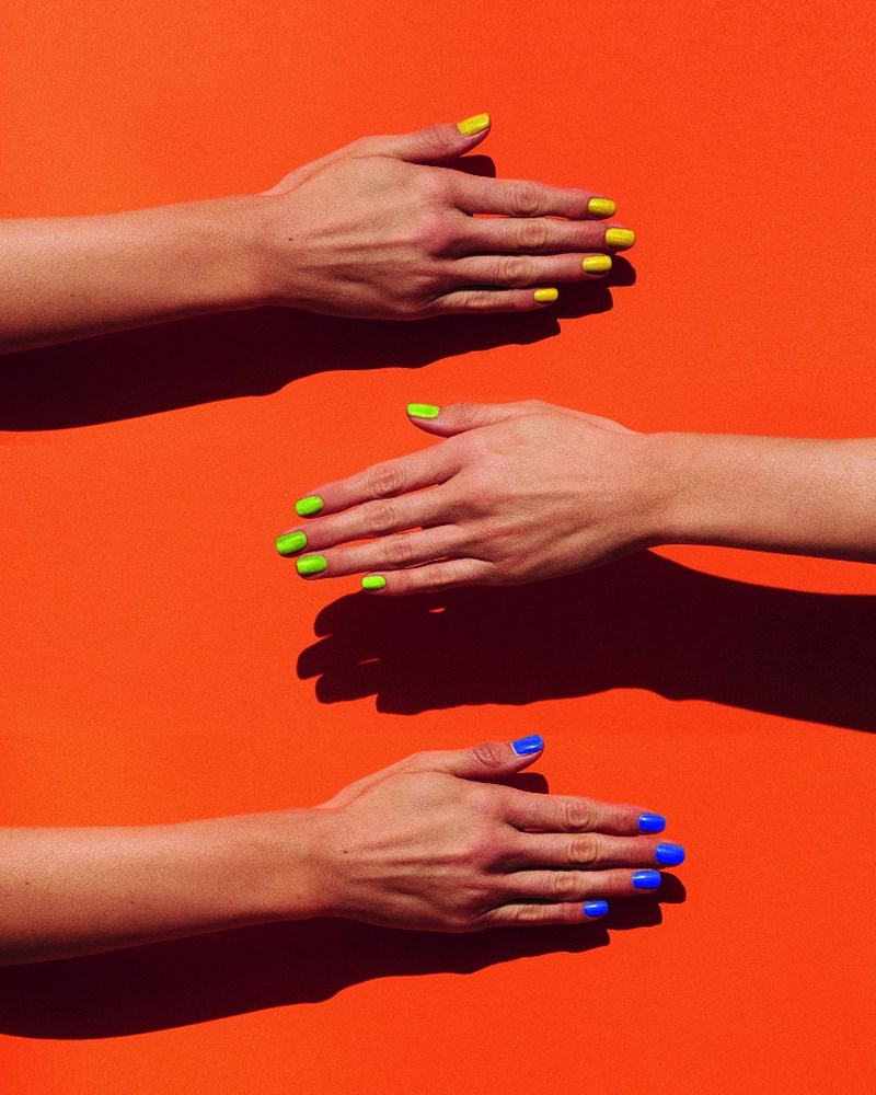 Αυτά τα pop μακιγιάζ και μανικιούρ παίζουν τώρα δυνατά - εικόνα 4