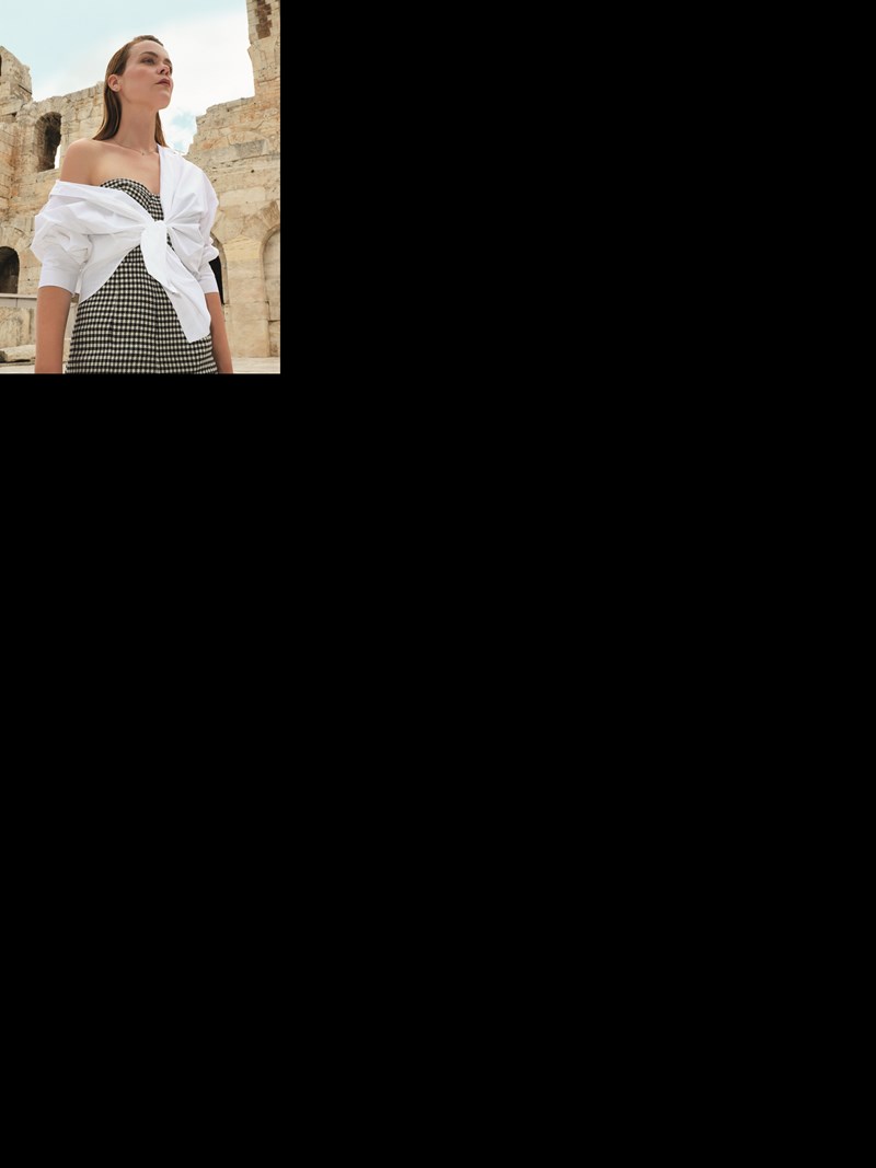 Λένα Παπαληγούρα: «Όλος ο κόσμος θα γίνει μια αγκαλιά» - εικόνα 1