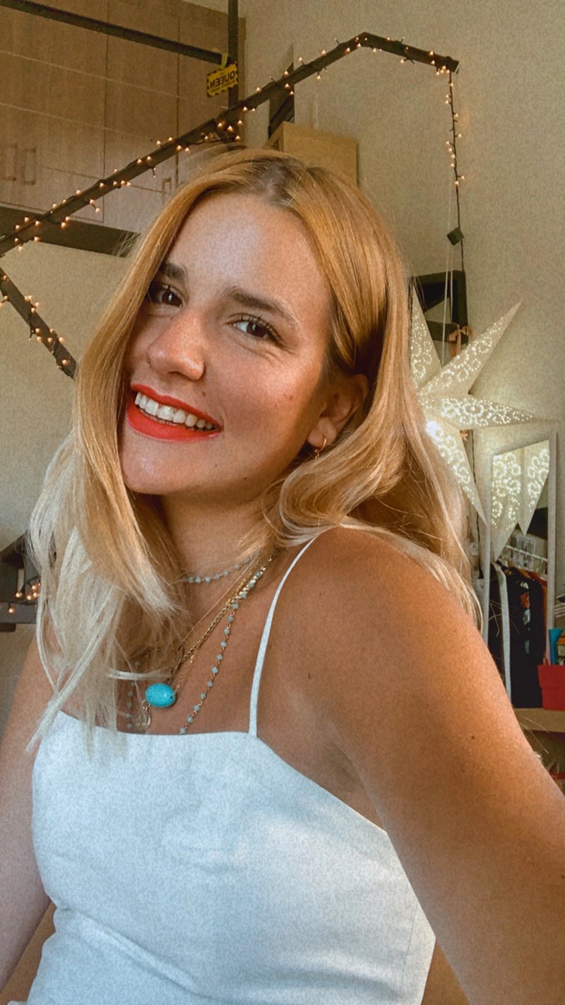 The Lipstick Challenge: Οι editors του ELLE.gr αποκαλύπτουν τα κραγιόν που έχουν πάντα στην τσάντα τους - εικόνα 1