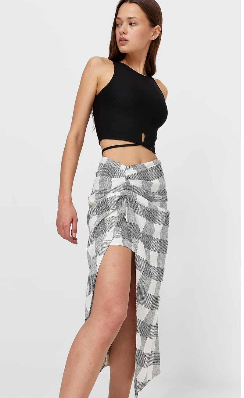 8 midi φούστες σε έκπτωση για να δημιουργήσεις τα πιο ανάλαφρα και stylish looks του καλοκαιριού - εικόνα 8