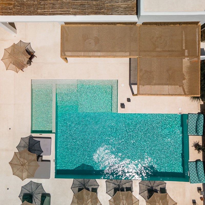 Μεγάλος Διαγωνισμός: 1 τυχερό ζευγάρι θα κερδίσει 3 διανυκτερεύσεις με πρωινό στο vegan Koukoumi Boutique Hotel στη Μύκονο - εικόνα 1