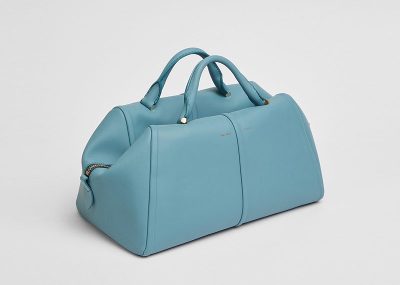 Απέραντο Γαλάζιο: Ακόμα κι αν έχεις μείνει στην πόλη, αυτά τα 21 items θα σε βάλουν σε καλοκαιρινό mood - εικόνα 12